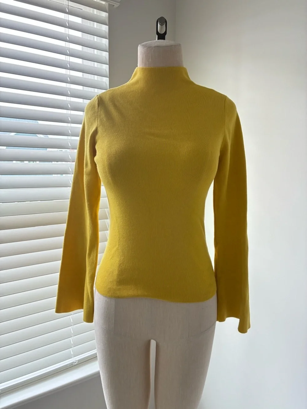 Maeve Anthropologie Women's Arlowe Bell-Sleeve Yellow Mock-Neck Sweater